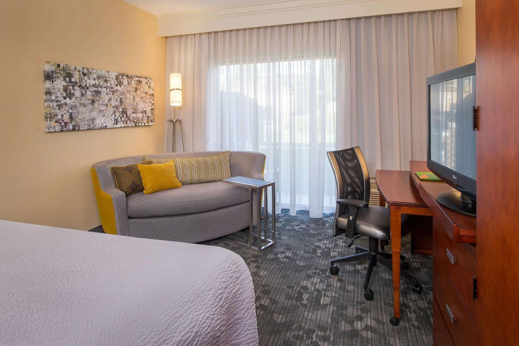 Sonesta Select Charlotte University Research Park エクステリア 写真